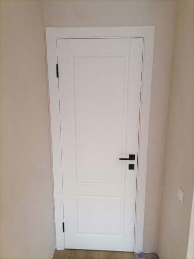 Дверь со стеклом Нарвик ПО белая эмаль